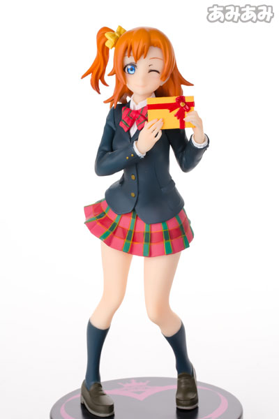 ラブライブ! コンプリートフィギュア~穂乃果~ 高坂穂乃果 制服ver. 単品 w17b8b5 71t9H4B6mdL._UF350,350_QL50_.jpg