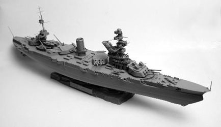 1/350 ソビエト海軍 ガングート級戦艦 マラート プラモデル[ズベズダ]《取り寄せ※暫定》