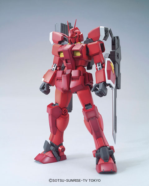 MG 1/100 ガンダムアメイジングレッドウォーリア プラモデル