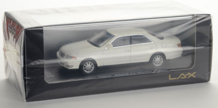 1/43 トヨタ マークII 3.0グランデG 1996年 ホワイトパールマイカ[LA-X