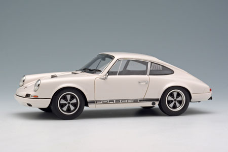メイクアップビジョンの1／43ポルシエ911Ｒホワイト／ブラックストライプ 1/43 ポルシェ 911R 1967 ホワイト/ブラックストライプ[メイク