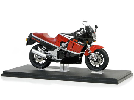 1/12 Kawasaki GPZ400R ブラック/レッド[モデラーズ]《在庫切れ》