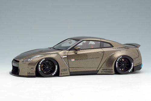 1/43 LB★WORKS R35 GT-R Duck Tail ver. チタニウムシルバー