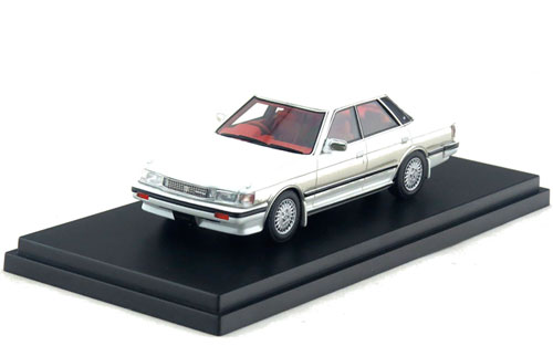 1/43 Toyota MARK II Grande Twincam24 (1987) パールクリスタル