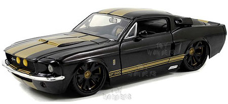 1/24 1967 シェルビーGT500 ブラック/ゴールドストライプ[Jada Toys]《在庫切れ》