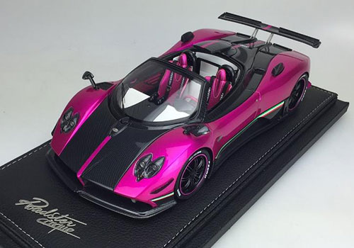 PEAKO MODEL 1/43 マクラーレン P1 GTR ペブルビーチ 2014（海外