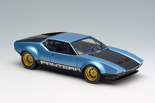 1/43 デ・トマソ パンテーラGT4 1974 ライトブルーメタリック/ブラック