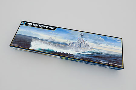 1/200 イギリス海軍巡洋戦艦 HMS フッド 1941 プラモデル