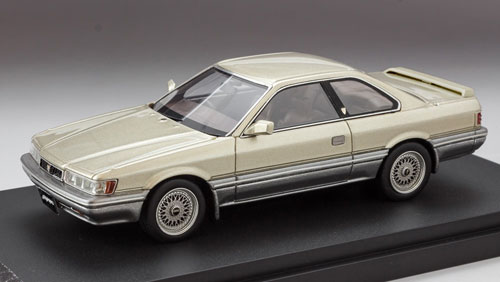 1/43 ニッサン レパード アルティマ 1986 (F31) スポーツホイール ゴールド(M)2トーン[MARK43]【送料無料】《在庫切れ》