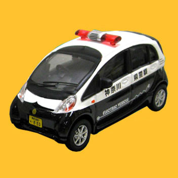 1/64 次世代電気自動車 i MiEV 神奈川県警察（再販）[童友社