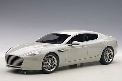 1/18 アストンマーチン ラピード S 2015 (シルバー)[オートアート