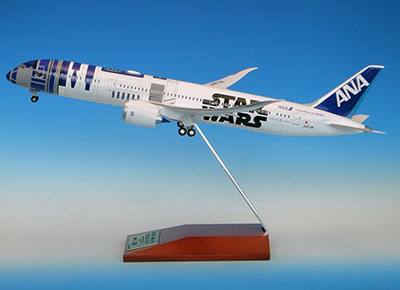R2-D2 ANA JET 1:200スケール Amazon | ANA 飛行機模型 1:200 B787 スターウォーーズ R2-D2