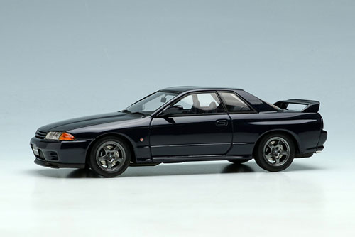 1/43 NISSAN SKYLINE GT-R (BNR32) 1993 ダークブルーパール[メイクアップ]【送料無料】《在庫切れ》