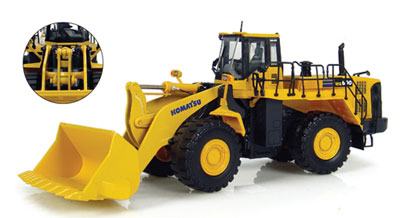 1/50 Komatsu WA600 ホイールローダー（再販）[ユニバーサルホビーズ