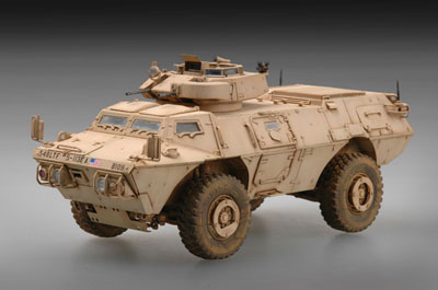 1/72 M1117 ガーディアン兵員輸送車 プラモデル[トランペッターモデル