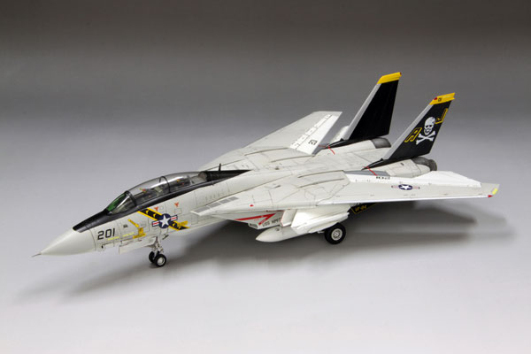 1/72 F-14Dトムキャット　ファインモールド 1/72 アメリカ海軍 F-14A トムキャット プラモデル