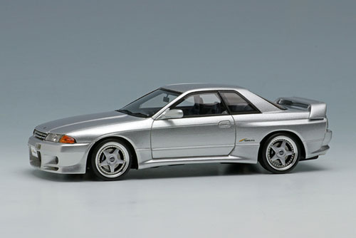 1/43 トラスト グレーサー スカイラインGT-R(BNR32) スパークシルバーメタリック[メイクアップ]【送料無料】《在庫切れ》