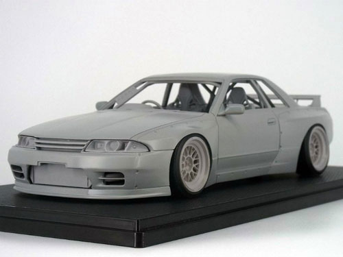 1/18 PANDEM GT-R(R32) Gungray Metallic