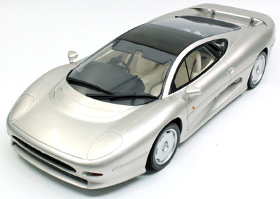 1/18 ジャガー XJ220 1992 (シルバー)[TOPMARQUES]【送料無料】《在庫