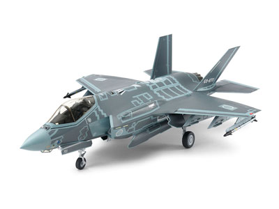 1/32 F-35A ライトニングII (航空自衛隊マーク付き) 完売予約品 1/32 F-35A ライトニングII (航空自衛隊マーク付き) プラモデル