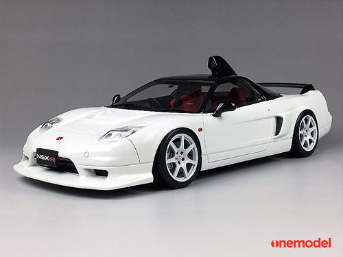 1/18 ホンダ NSX-R GT Championship White[ONEMODEL]【送料無料