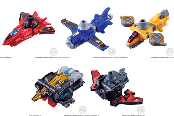 ミニプラ　ルパンレンジャー　パトレンジャー　グットクルカイザー　ロボ　ロボット ルパンレンジャーVSパトレンジャー』パトカイザーが食玩「ミニプラ