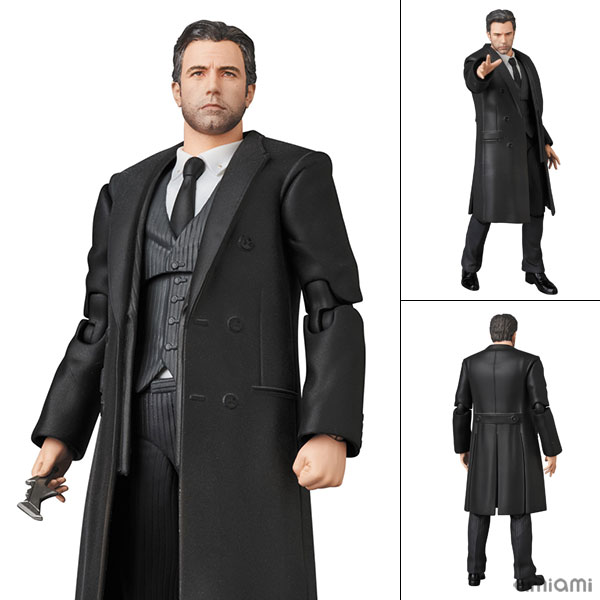 mafex bruce wayne justice league