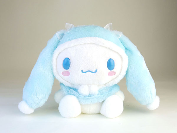 シナモロール　シナモン　冬のおでかけ　ウィンター　クマ　ぬいぐるみ　マスコット シナモロール ぬいぐるみ（サンリオギャルクマ） - Meccha Japan