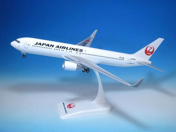 JAL767-300erエバーライズ デスクトップモデル 1/200 AIR DO ベア・ドゥ北海道 JET 767-300