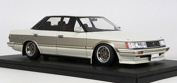 イグニッションモデル　Toyota Mark II Grande (GX71) IG1151 1/18 Toyota MarkII Grande (GX71) White/Gold | LINE UP
