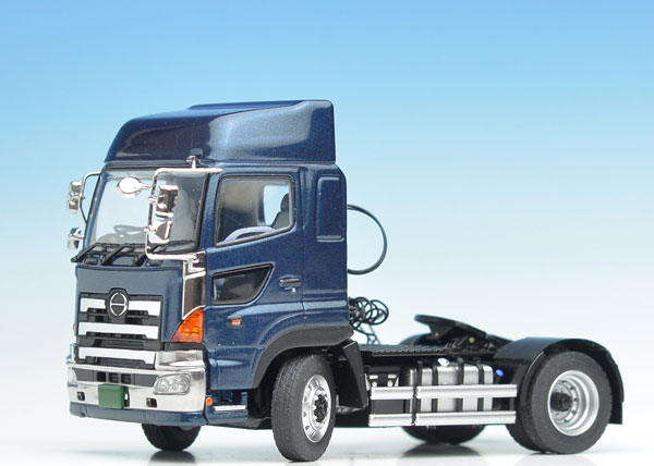 1/50 日野プロフィア 4×2 ハイルーフ ホワイト グラプロ トラクタ