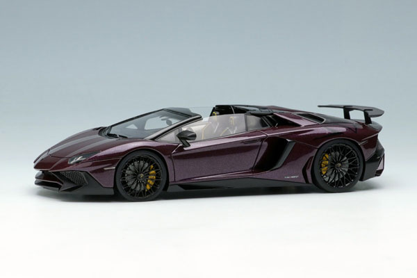 1/43 ランボルギーニ アヴェンタドール LP750-4 SV ロードスター 2015  