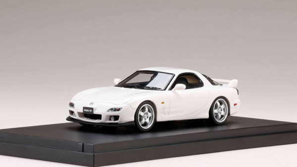 1/43 マツダRX-7(FD3S) Type RS ピュアホワイト[MARK43]《在庫切れ》