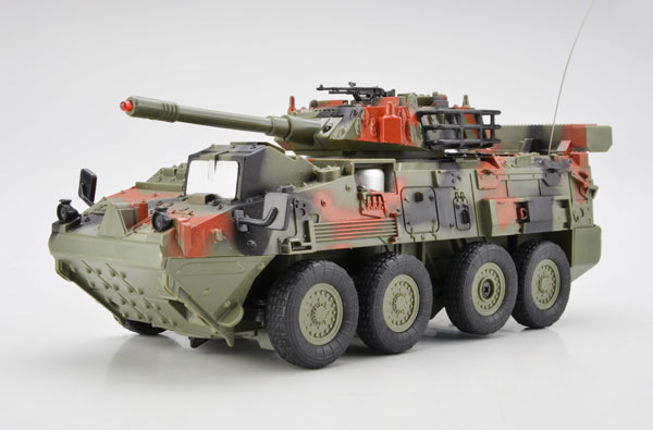 R/C 8輪装甲車 グリーン迷彩(27MHz)[童友社]《在庫切れ》