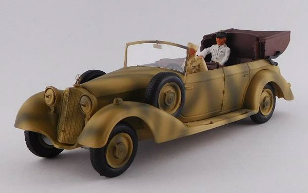 ミニカー　1/43 メルセデス 770 アフリカ師団 1941 ロンメル＆ドライバー フィギュア付き 迷彩色 [RIO4575/P] 1/43 メルセデス 770 アフリカ師団 1941 ロンメル＆ドライバー