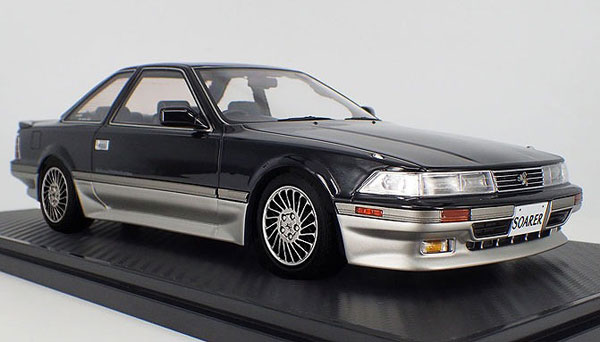 1/18 トヨタ Soarer (Z20) 2.0GT-TWIN TURBO L Black/Silver