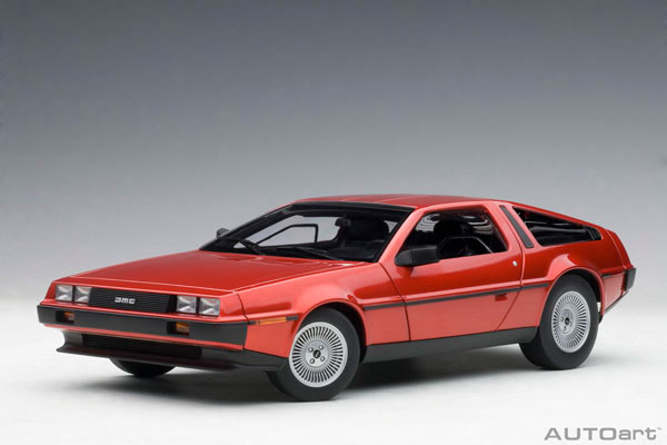 1/18 デロリアン DMC-12 (メタリック・レッド)[オートアート]《在庫切れ》