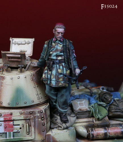 1/35 WWII 伊 ドイツ武装親衛隊「第一イタリア」イタリア人擲弾