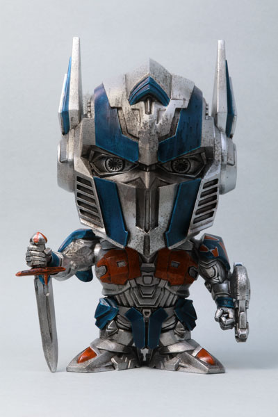 【3月中旬以降発送・発売済商品】 最後の騎士王・コンボイSD傷塗装Ver.(ABS+PVC)[ヒーロークロス]《在庫切れ》