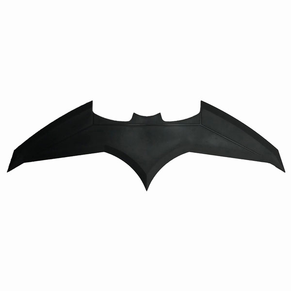 バットマン ダークナイト バットラング レプリカ 全世界5000個限定 楽天市場】バットマン ダークナイト バットラング プロップ