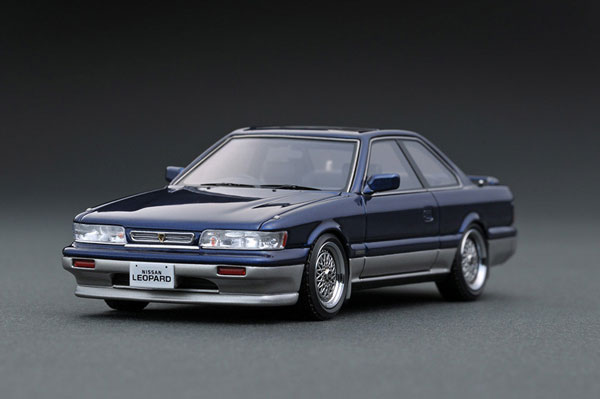 イグニッションモデル1/18ニッサンレパードF31 3,0 Ultima ブルー 1/43 日産 レパード (F31) Ultima V30TWINCAM TURBO Dark Blue/Silver
