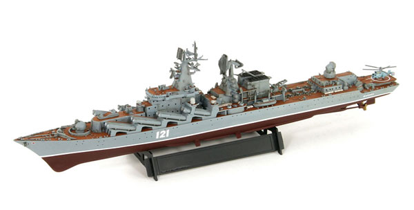 1/700 ロシア海軍巡洋艦モスクワ 1/700 ロシア海軍 ミサイル巡洋艦 モスクワ プラモデル（再販
