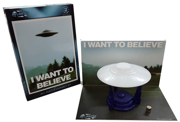 “真実を求めて” ビリー・マイヤー UFO (ライトユニット付属) プラモデル[アトランティスモデル]《在庫切れ》