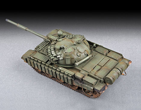 Amazon | トランペッター 1/72 ソビエト軍 T-62 主力戦車 1972年