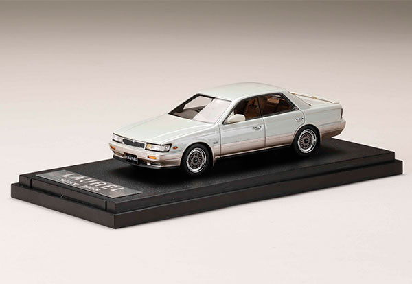 1/43 ニッサンローレル ターボ メダリスト クラブ S (C33)カスタム
