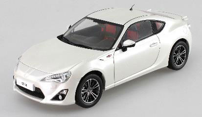 1/18 トヨタ GT86 サテンパールホワイト[DORLOP]《在庫切れ》