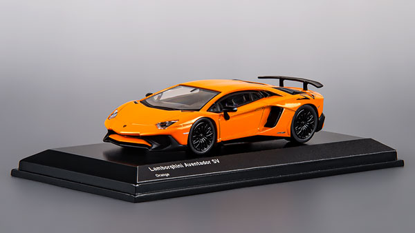 1/64 ランボルギーニ アヴェンタドール SV オレンジ[京商]《在庫切れ》