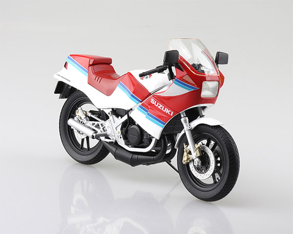 1/12 完成品バイク SUZUKI RG250Γ レッド×ホワイト[スカイネット]《在庫切れ》