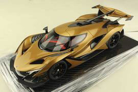 1/18 アポロ Intensa Emozione (Apollo IE) ゴールド w/carbon