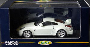 1/43 ニッサン フェアレディZ〔バージョンニスモ〕2007(ホワイト